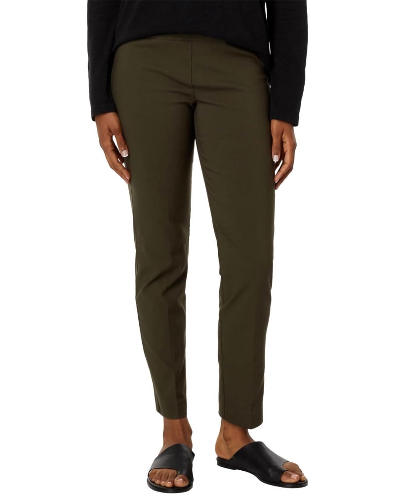 Front of a model wearing a size 12 Ankle Slit Pull On Pant In Olive in Olive by Elliott Lauren. | dia_product_style_image_id:351972